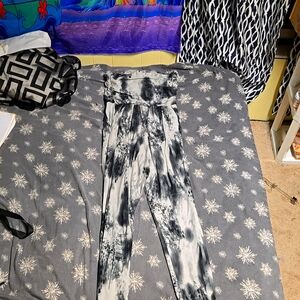 Tube top black gray and light gray jumper size medium